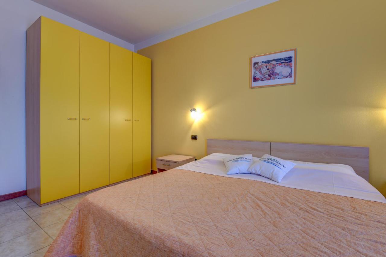 Residence Meridiana Peschiera del Garda Exterior foto