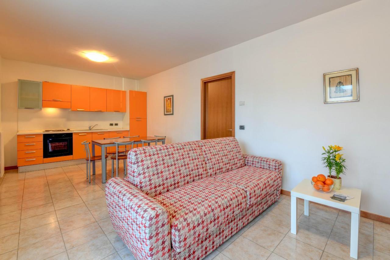 Residence Meridiana Peschiera del Garda Exterior foto