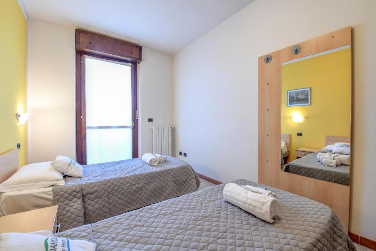Residence Meridiana Peschiera del Garda Exterior foto